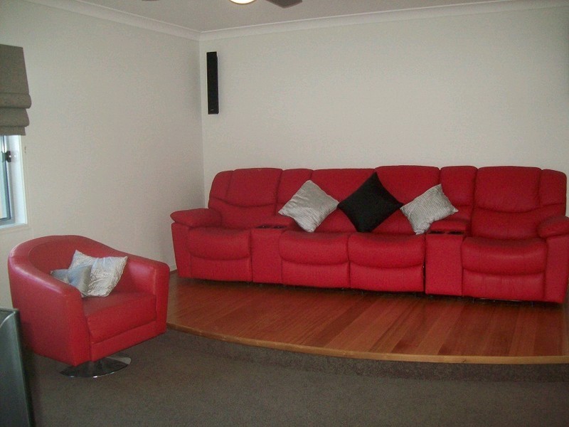 12 The Landing, Banksia Beach QLD 4507