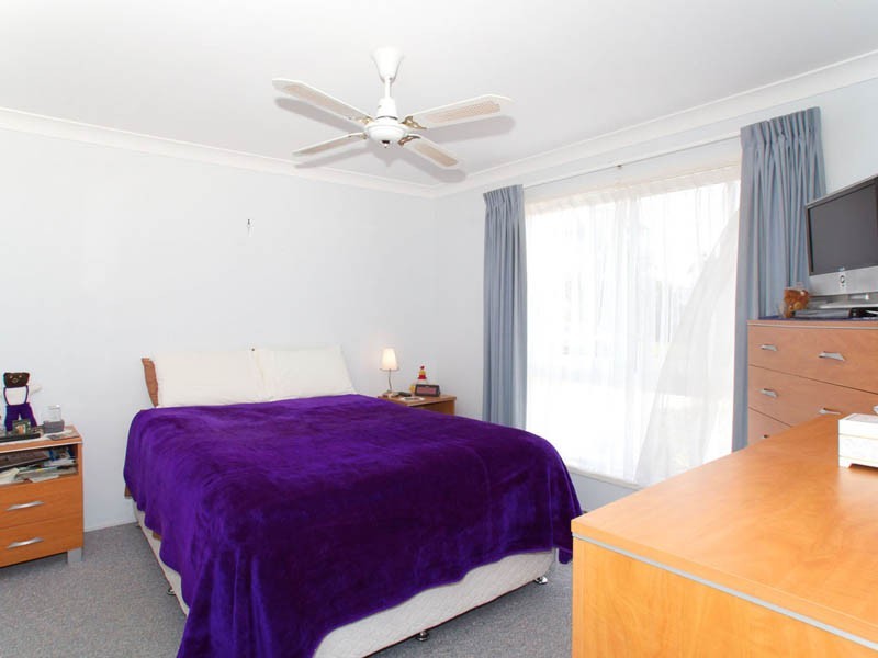4 Hibiscus Court, Bongaree QLD 4507