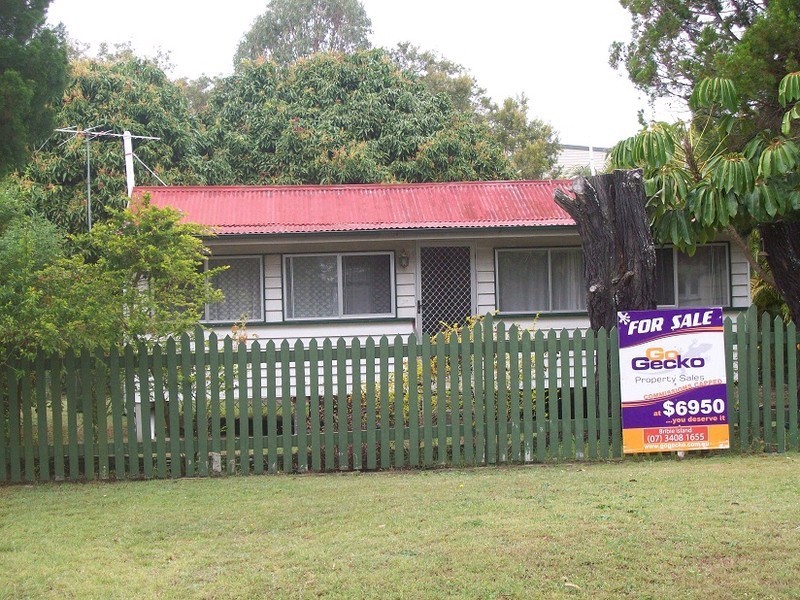 5 Roggen Street, Bongaree QLD 4507