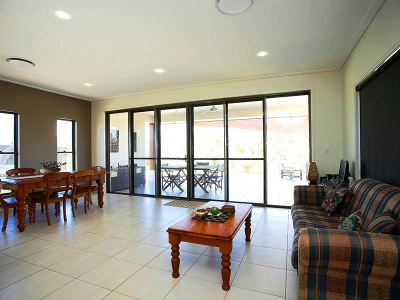 3 Vanillalily Close, Banksia Beach QLD 4507