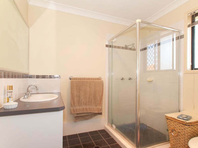 28 Mossman Way, Sandstone Point QLD 4511