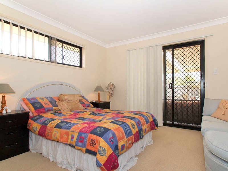 28 Mossman Way, Sandstone Point QLD 4511