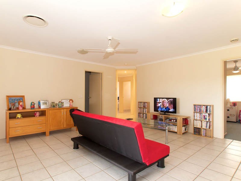 18 Cadaga Place, Caboolture QLD 4510