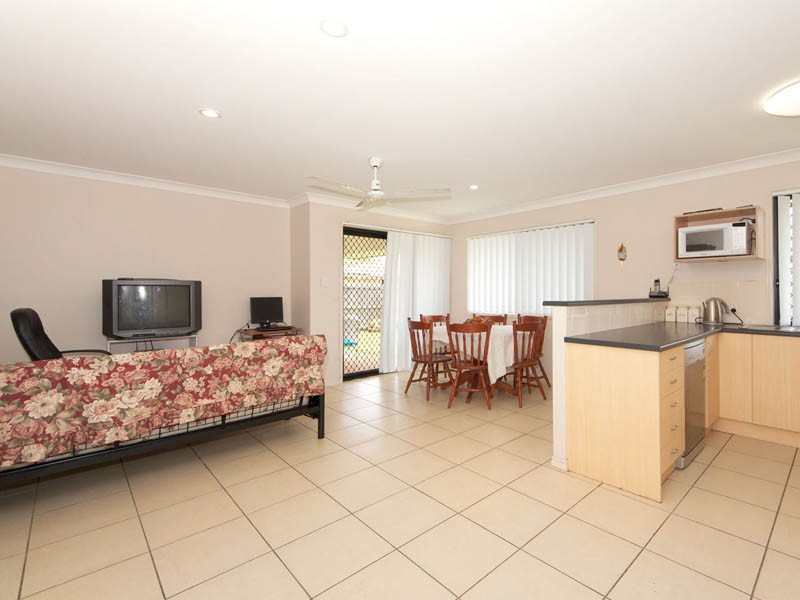 15 Julie Drive, Caboolture South QLD 4510