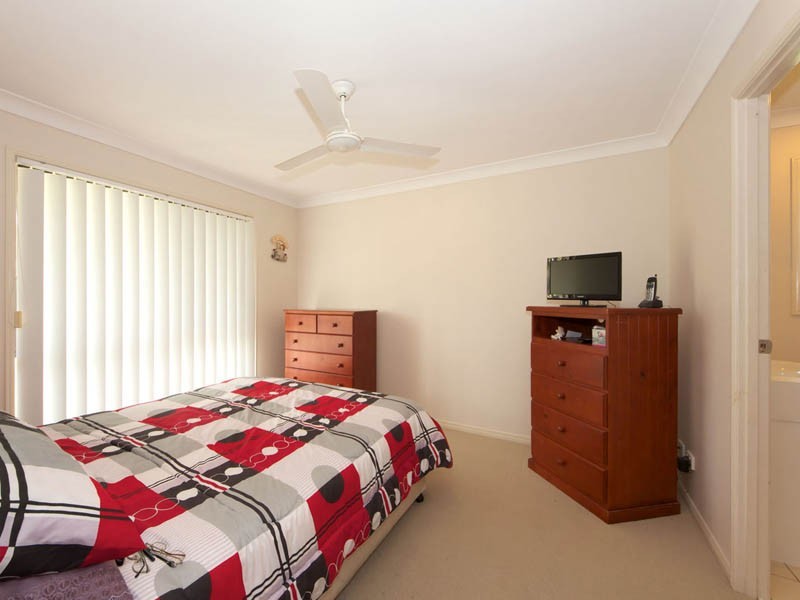 15 Julie Drive, Caboolture South QLD 4510