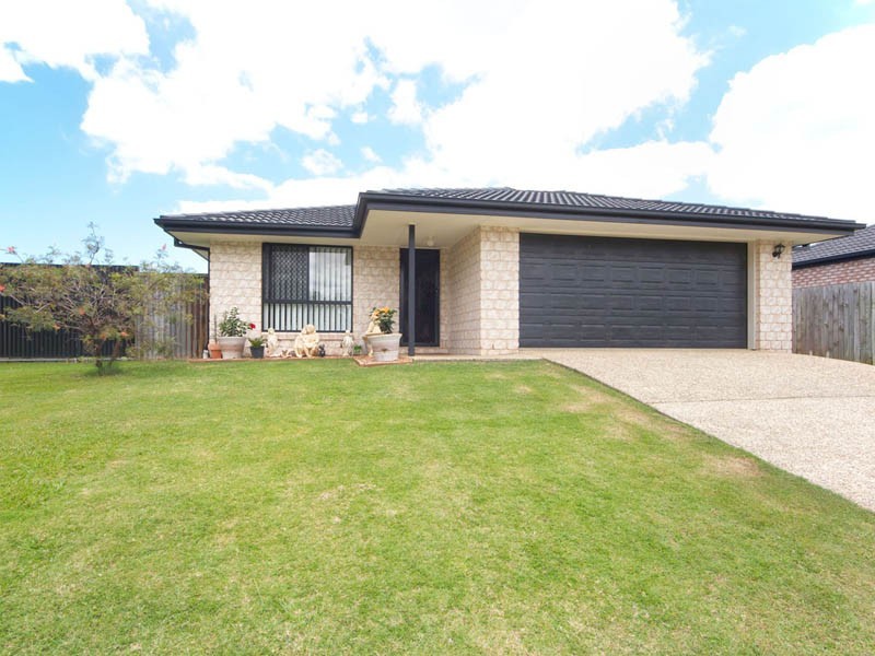 15 Julie Drive, Caboolture South QLD 4510