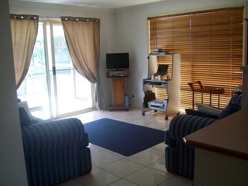28 Perch Circuit, Sandstone Point QLD 4511