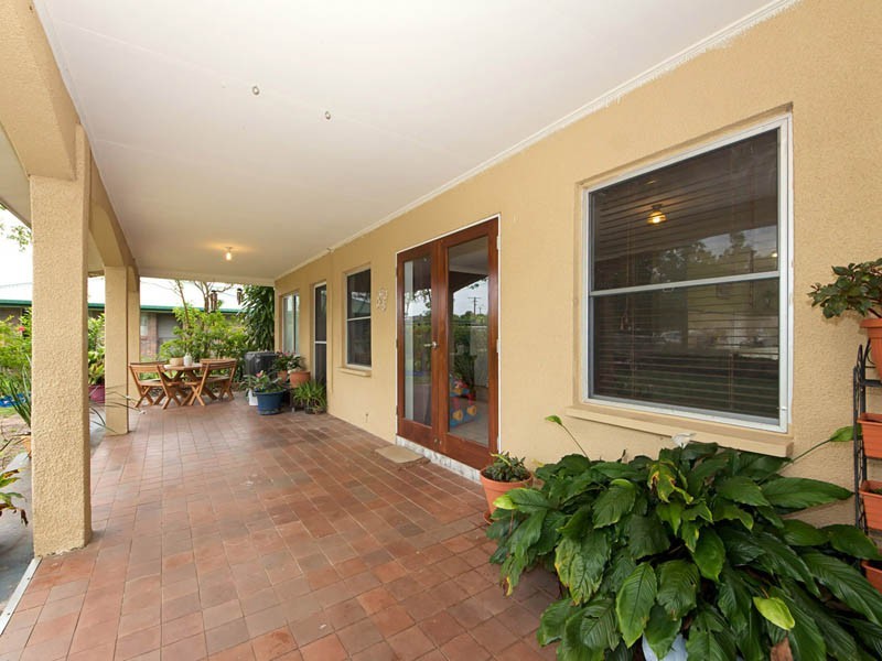 5 Pine Street, Godwin Beach QLD 4511