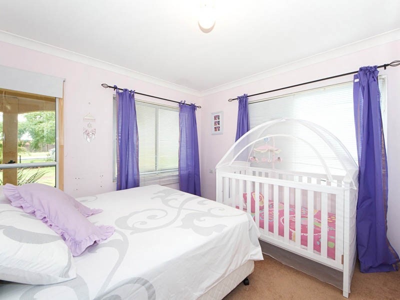 5 Pine Street, Godwin Beach QLD 4511