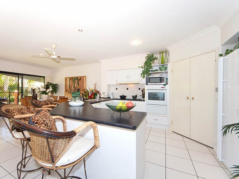 236 Endeavour Drive, Banksia Beach QLD 4507