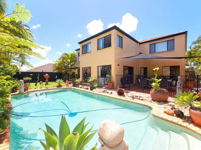 236 Endeavour Drive, Banksia Beach QLD 4507