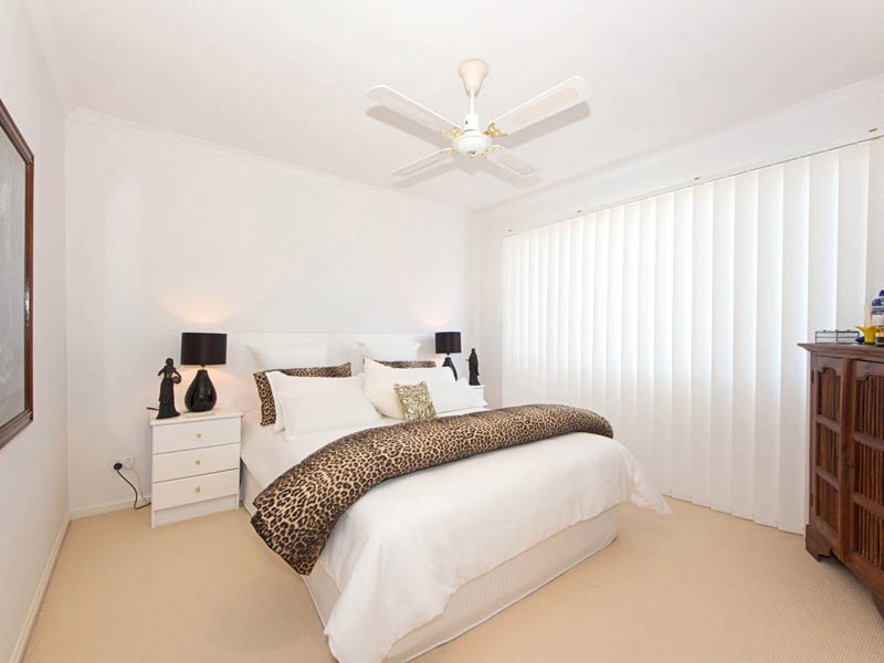 236 Endeavour Drive, Banksia Beach QLD 4507