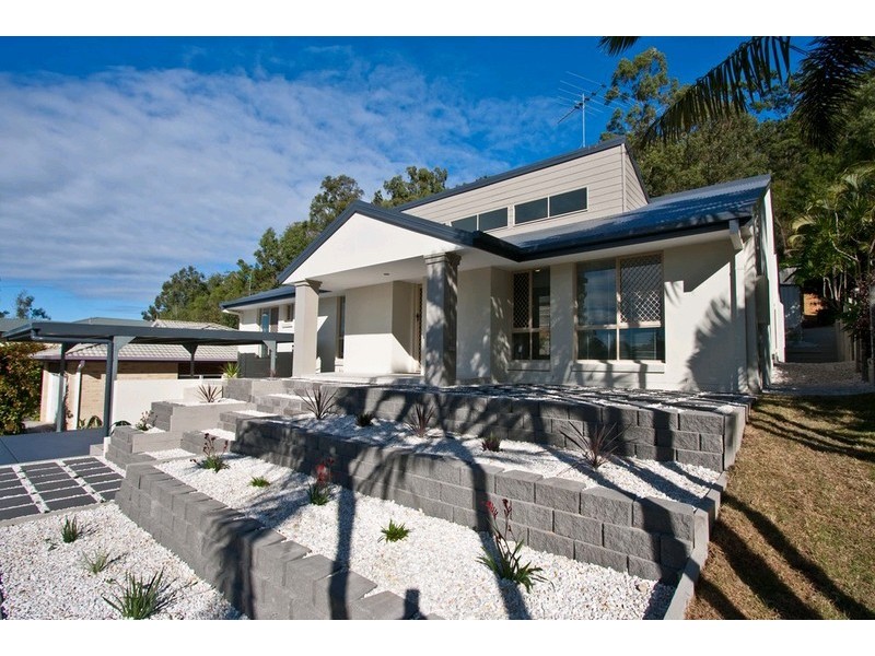 16 Trusan Place, Tanah Merah QLD 4128