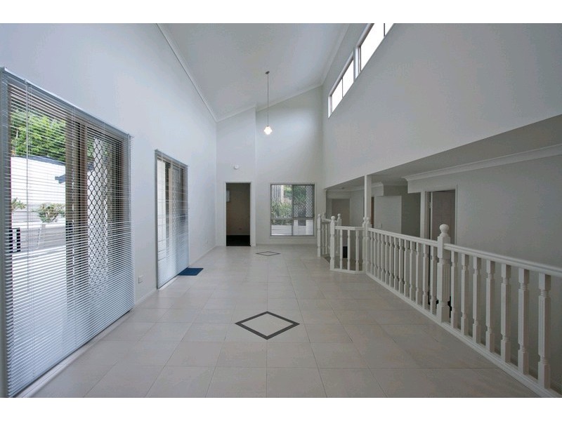 16 Trusan Place, Tanah Merah QLD 4128