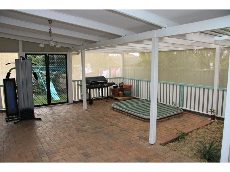 108 Mt Warren Boulevard, Mount Warren Park QLD 4207