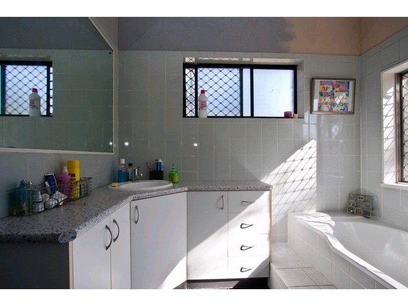 54 Beenleigh-Redland Bay Road, Loganholme QLD 4129