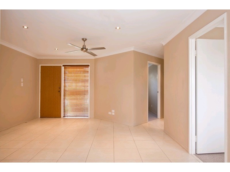17/5 Delanty Court, Edens Landing QLD 4207