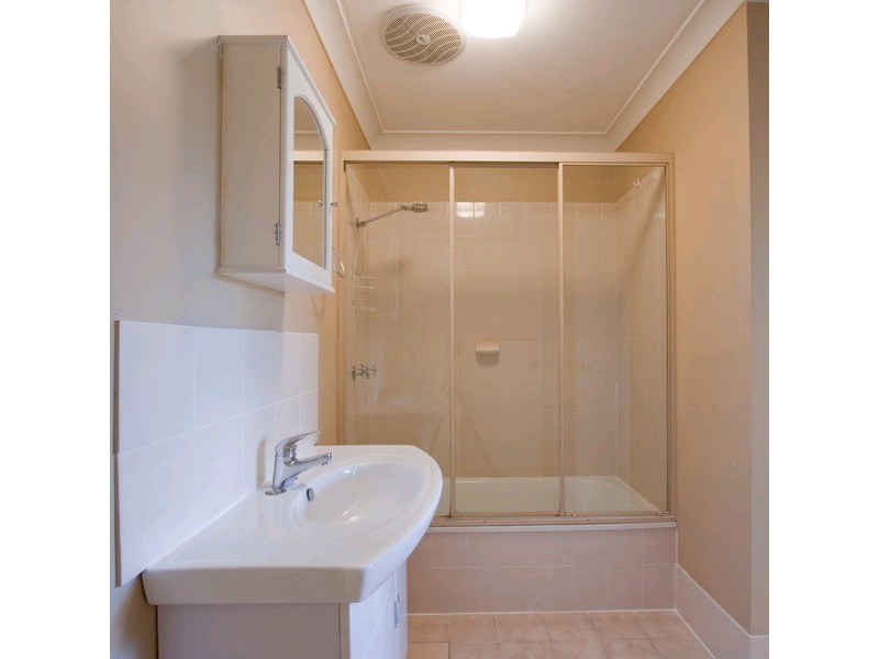 17/5 Delanty Court, Edens Landing QLD 4207