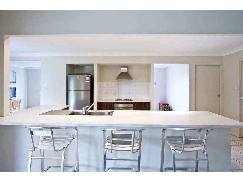 18 Guyra Close, Mount Warren Park QLD 4207