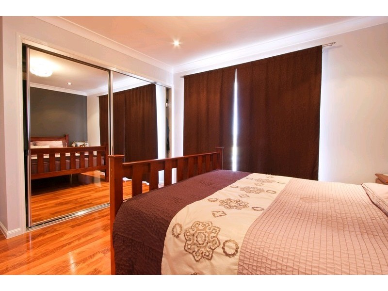 6 Maree Court, Tanah Merah QLD 4128