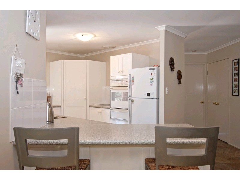 8 Weymouth Court, Mount Warren Park QLD 4207