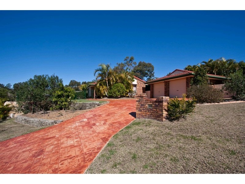 8 Weymouth Court, Mount Warren Park QLD 4207