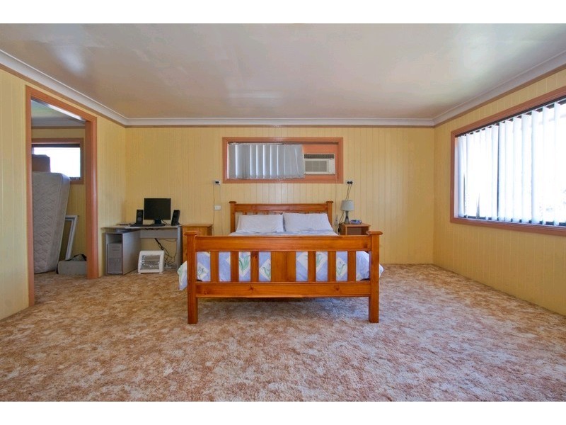 23 Leawarra Drive, Loganholme QLD 4129