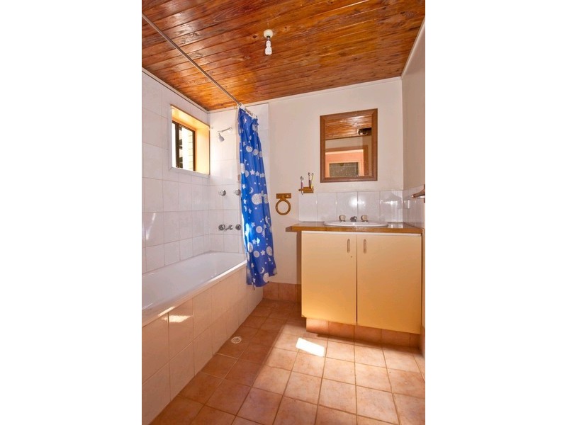 23 Leawarra Drive, Loganholme QLD 4129