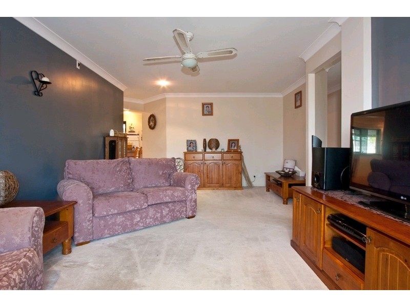 15 Tekam Crescent, Tanah Merah QLD 4128