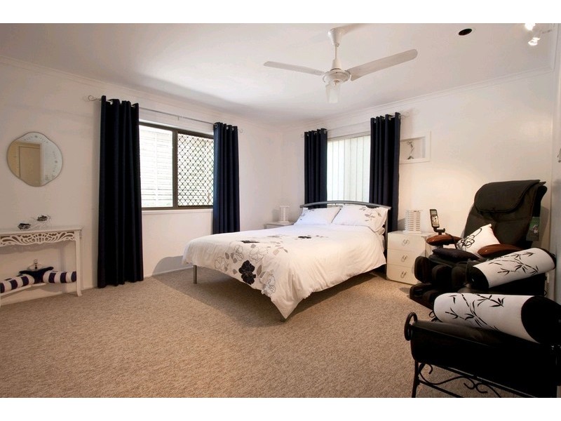 51 Atlantic Drive, Loganholme QLD 4129