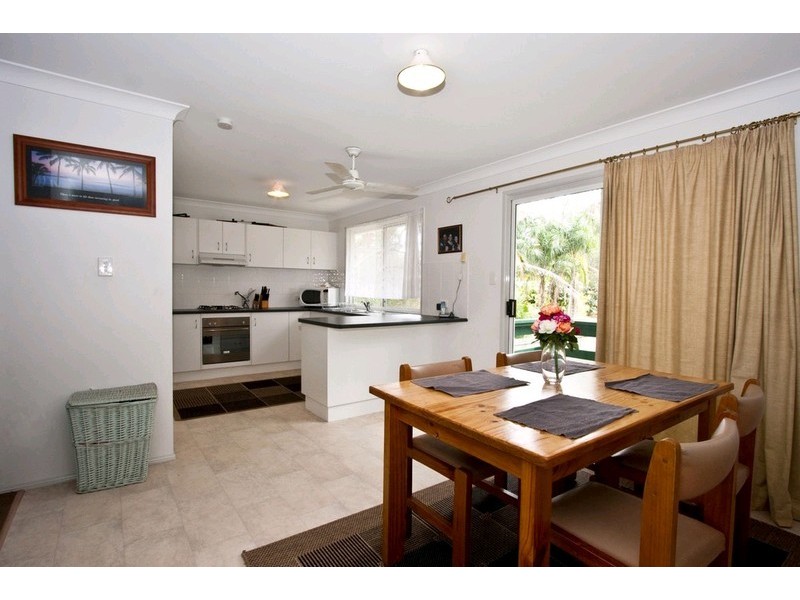 38 Beenleigh-Redland Bay Road, Loganholme QLD 4129