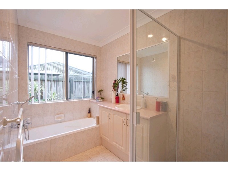 97 Dewar Drive, Loganholme QLD 4129
