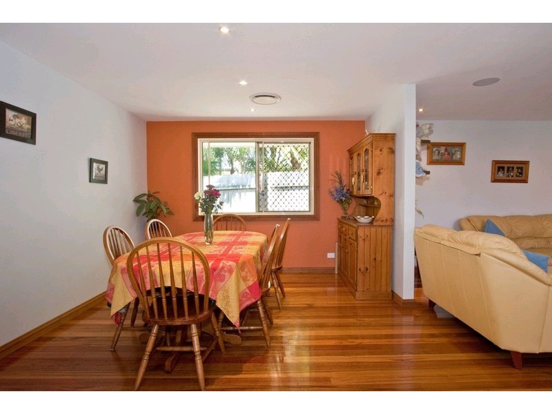 8 Sugarwood Place, Cornubia QLD 4130