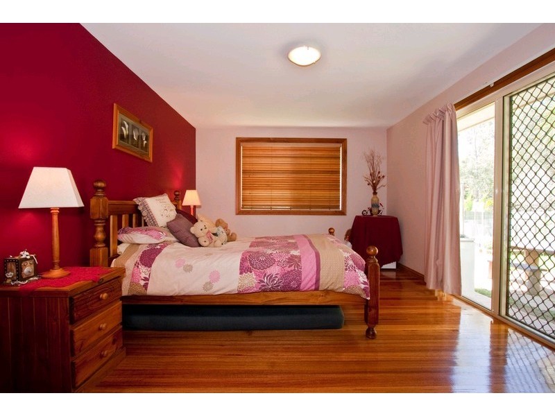 8 Sugarwood Place, Cornubia QLD 4130