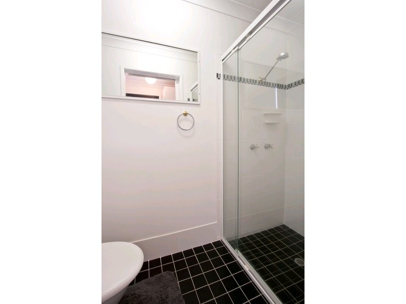 399 Chatswood Road, Shailer Park QLD 4128