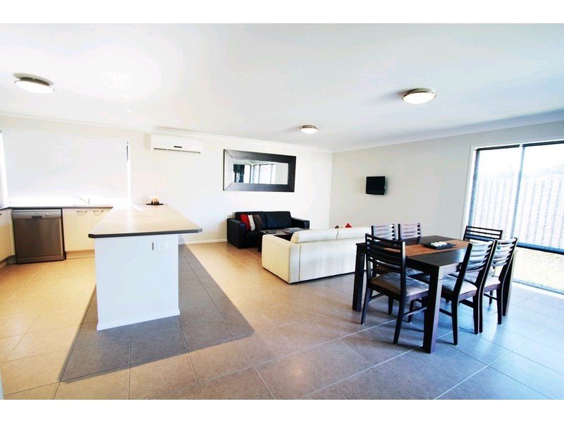 11 Lakeland Court, Loganholme QLD 4129