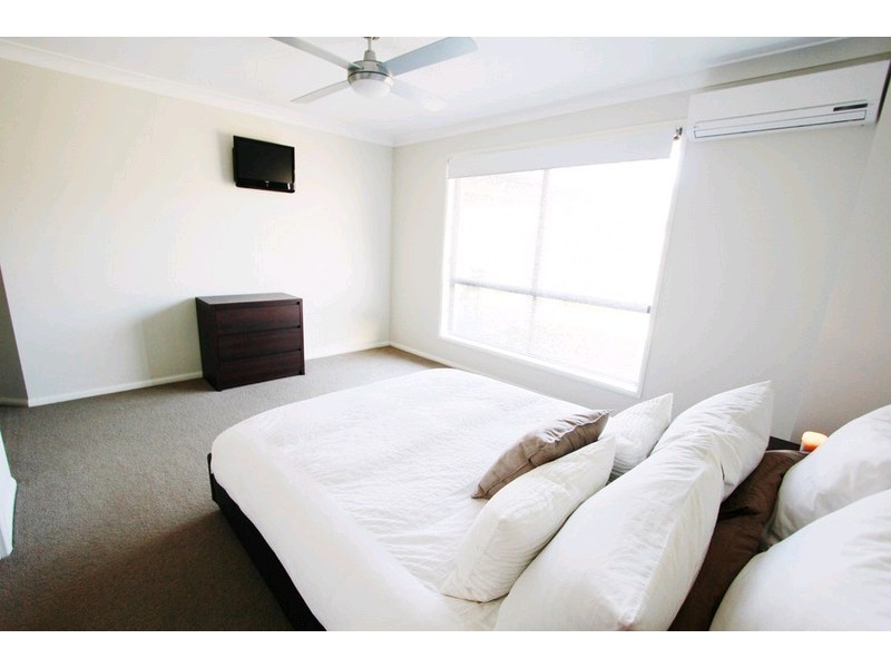 11 Lakeland Court, Loganholme QLD 4129