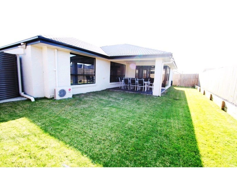 11 Lakeland Court, Loganholme QLD 4129