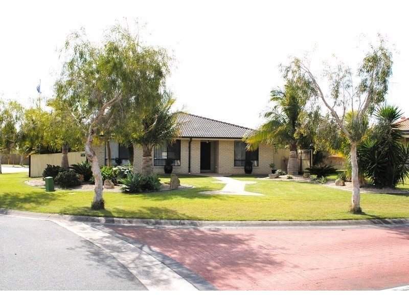 27 Lakebreeze Drive, Loganholme QLD 4129