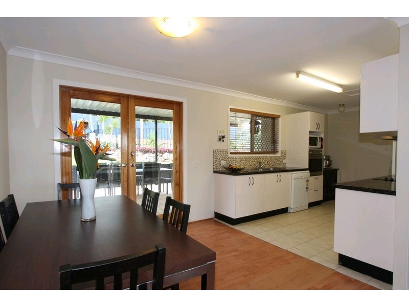 7 Clayton Drive, Edens Landing QLD 4207