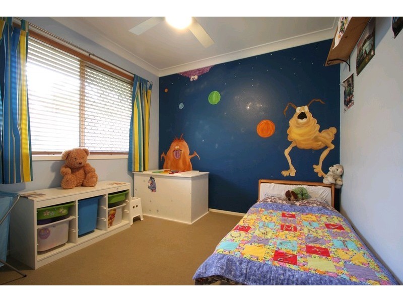 7 Clayton Drive, Edens Landing QLD 4207