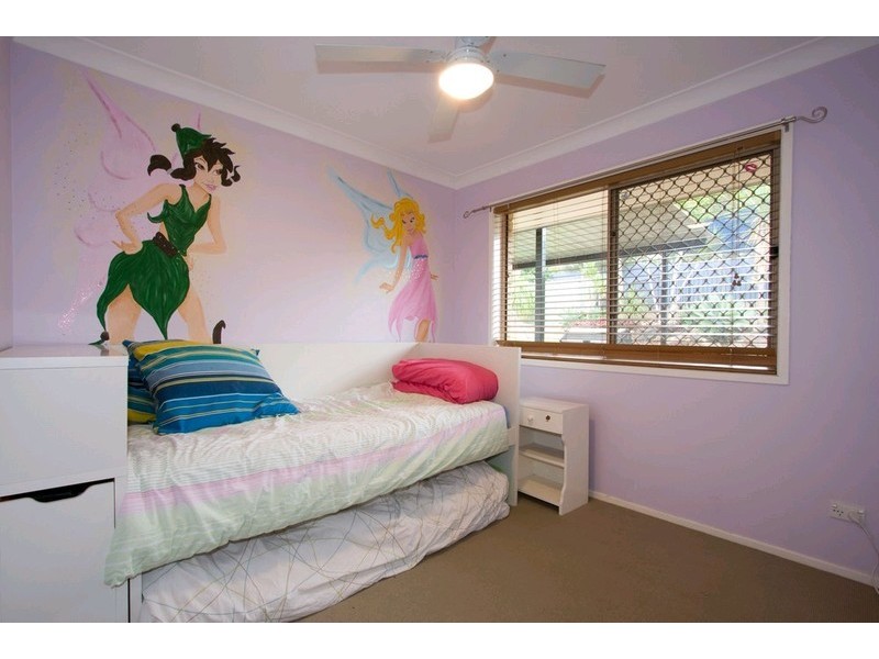 7 Clayton Drive, Edens Landing QLD 4207