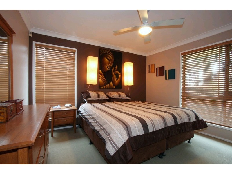 7 Clayton Drive, Edens Landing QLD 4207