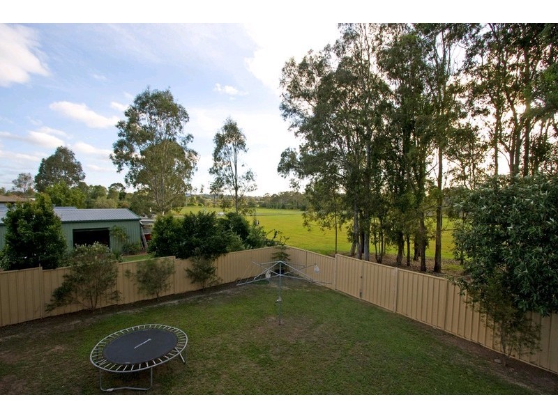 8 Clarendon Street, Loganholme QLD 4129