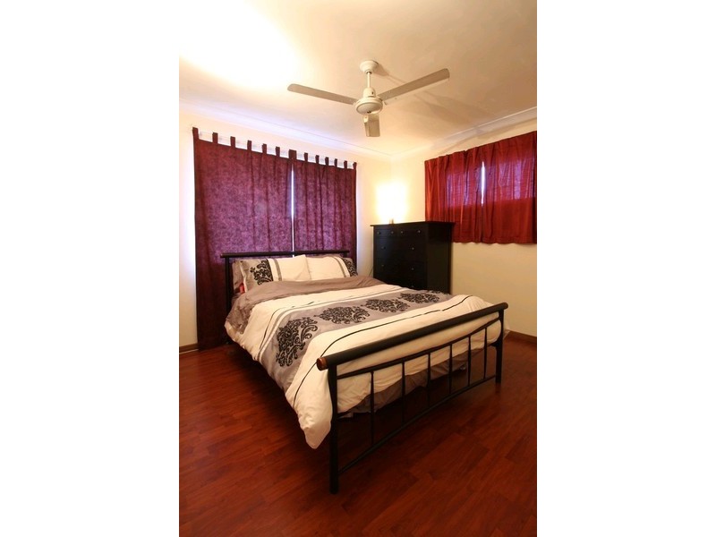 8 Clarendon Street, Loganholme QLD 4129