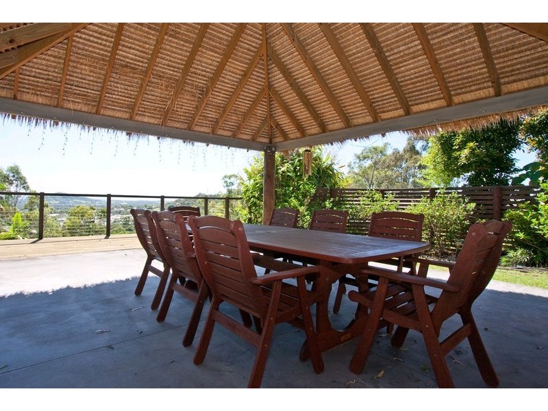 18 Bluff Court, Beenleigh QLD 4207