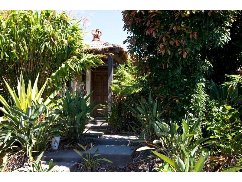 18 Bluff Court, Beenleigh QLD 4207