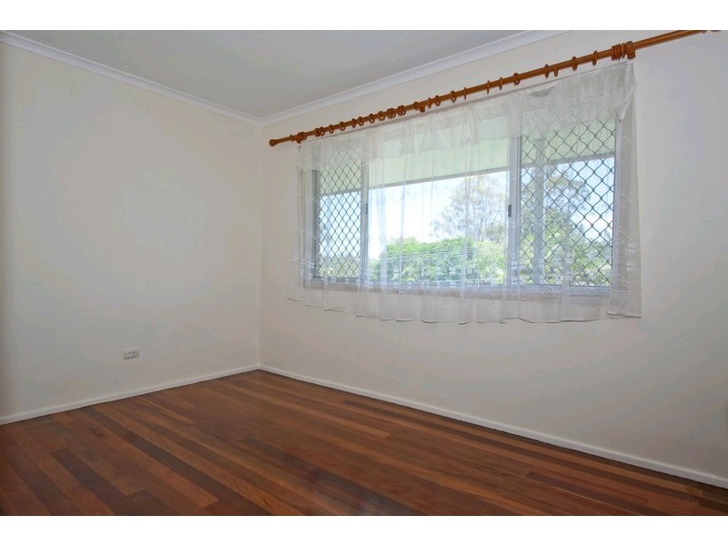 10 Idola Street, Shailer Park QLD 4128