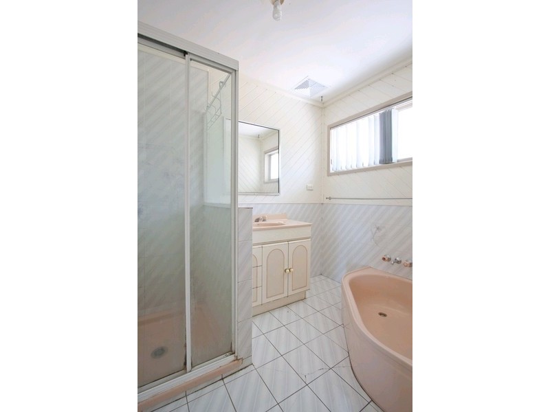 10 Idola Street, Shailer Park QLD 4128