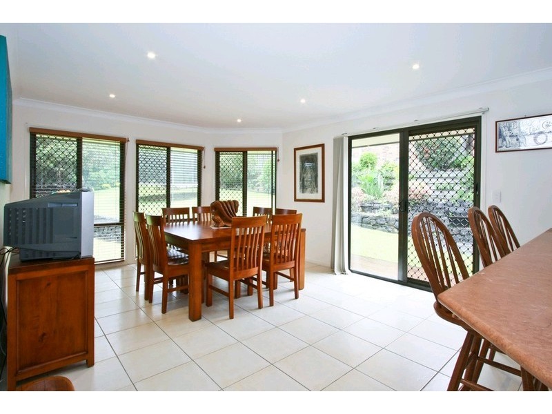 10 Adelong Road, Shailer Park QLD 4128